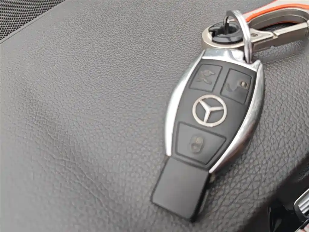 Mercedes-Benz E-Class 2015 E 260 L Sport Fashion фото 12