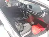 Фото 25 - Mazda Mazda 3