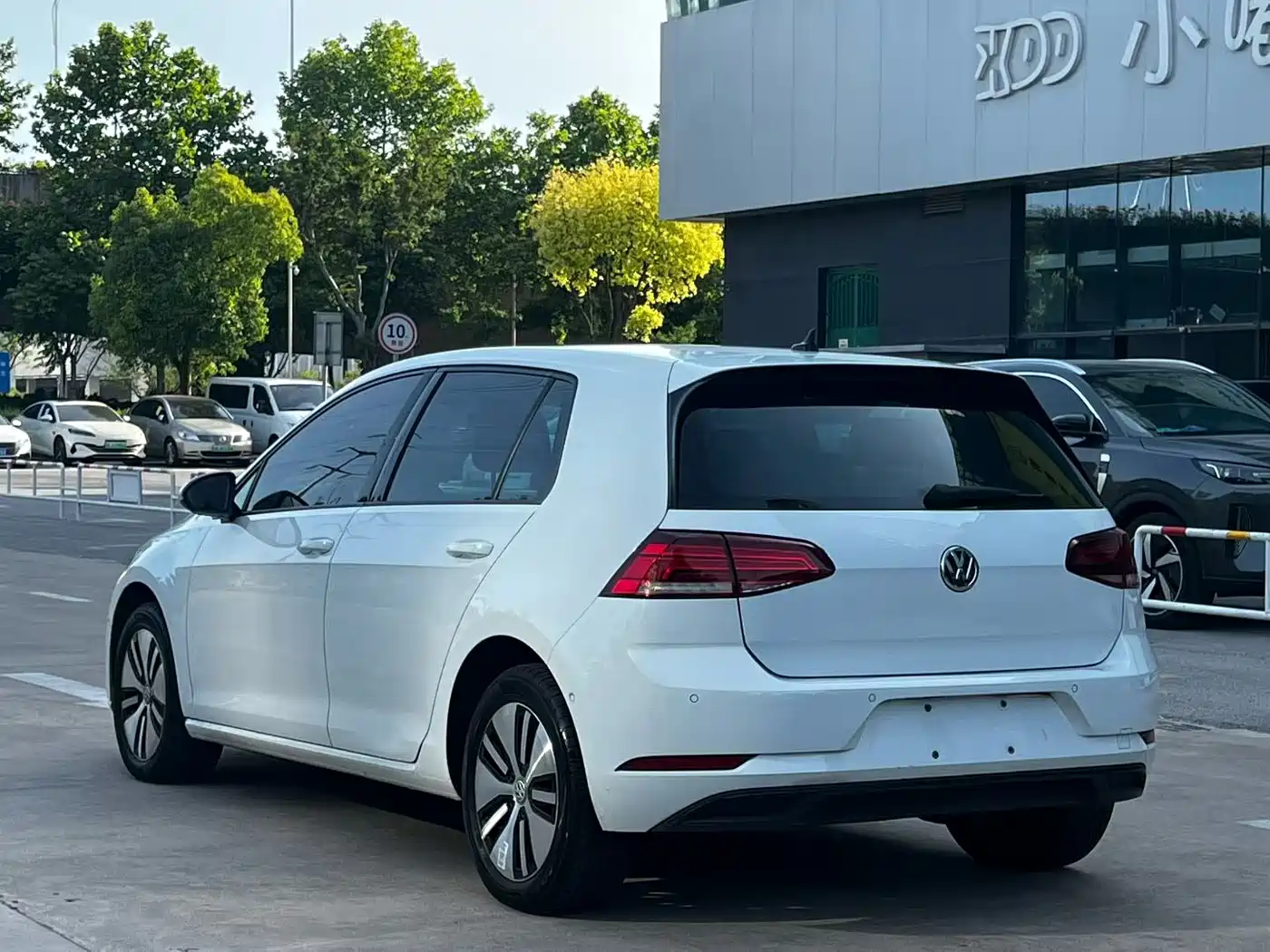 Volkswagen Golf New Energy(Imported) 2018 e-Golf фото 3