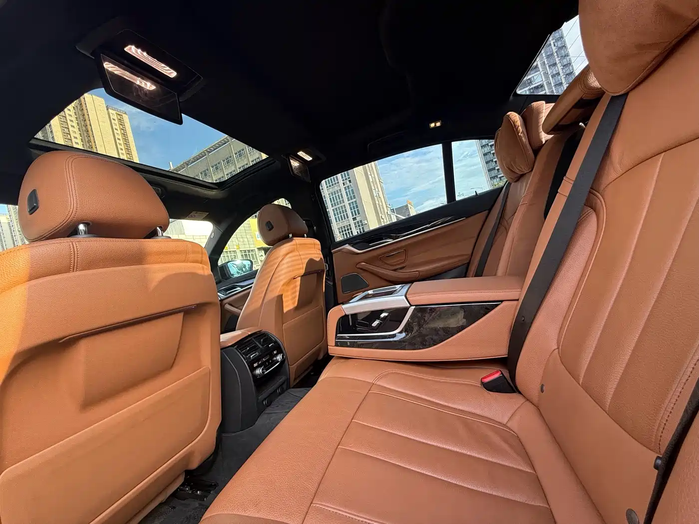 Фото 9 - BMW 5 Series