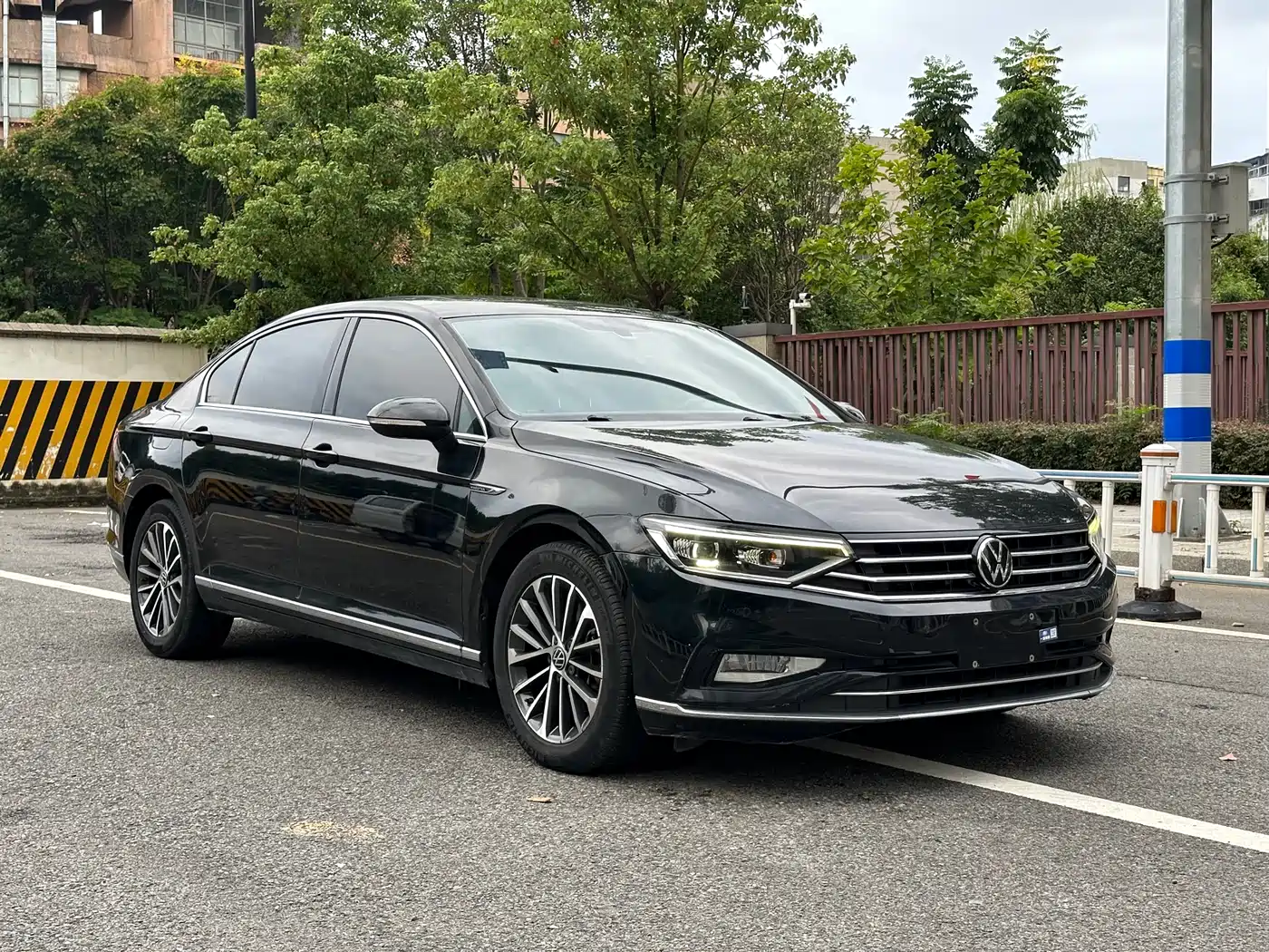 Volkswagen Magotan 2020 330TSI DSG Luxury фото 22