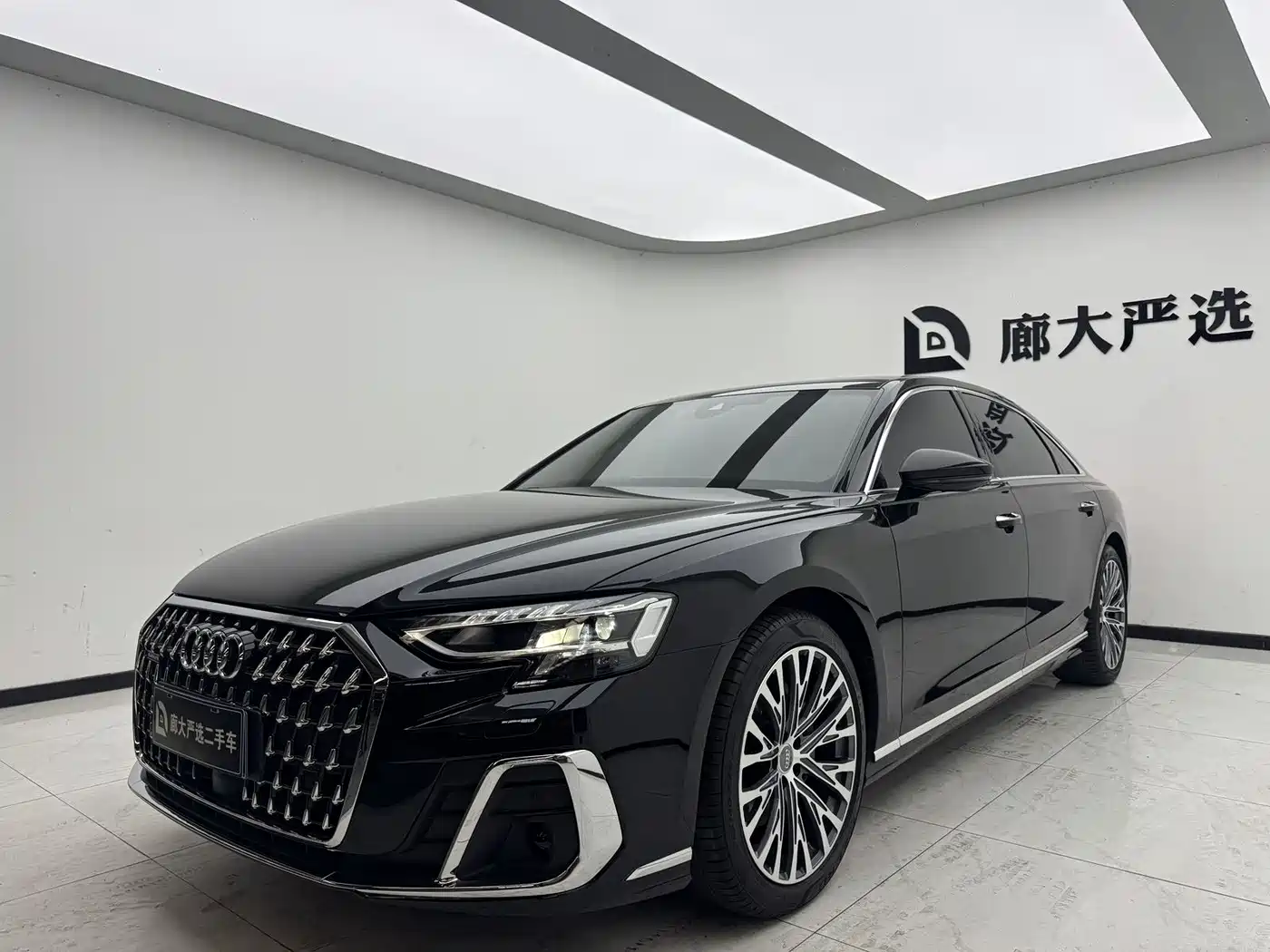 Audi A8 2025 A8L 45 TFSI quattro Luxury