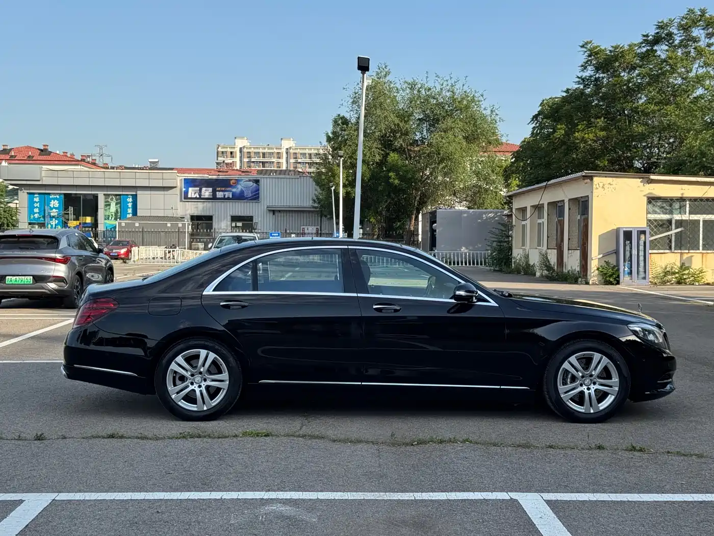 Mercedes-Benz S-Class 2017 S 320 L Luxury фото 9