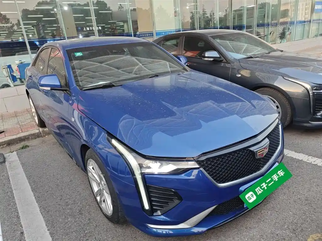 CADILLAC CT4