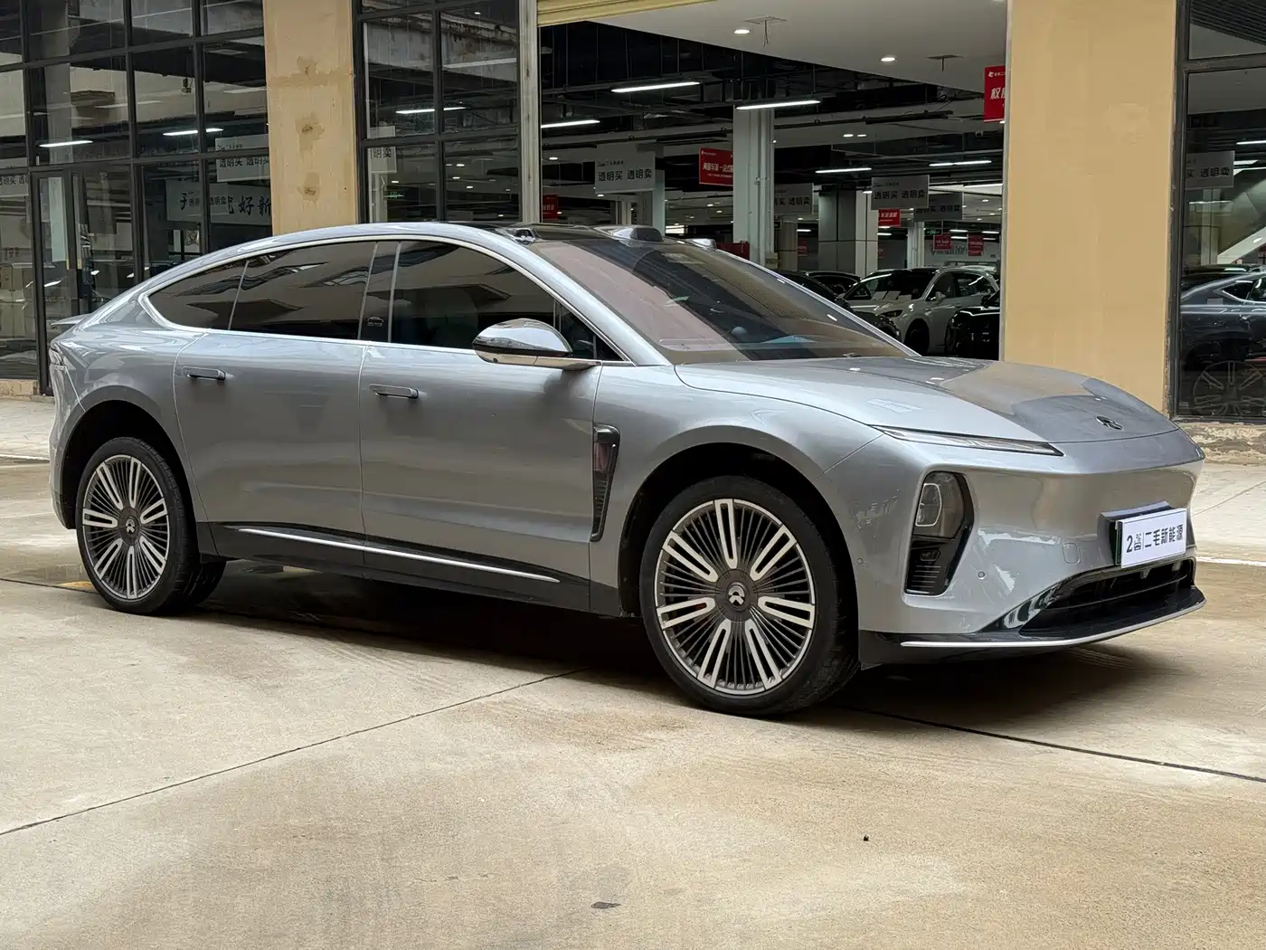 NIO ET9 2025 2025 100kWh Launch Limited Edition