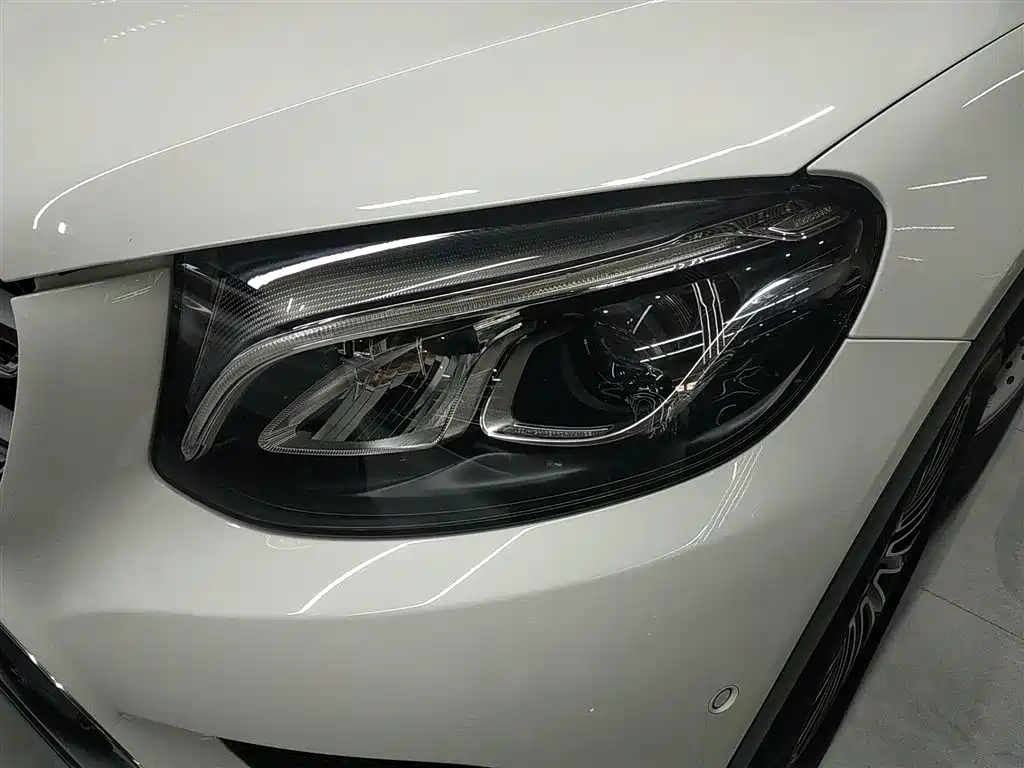 Mercedes-Benz GLC 2018 GLC 200 4MATIC фото 15