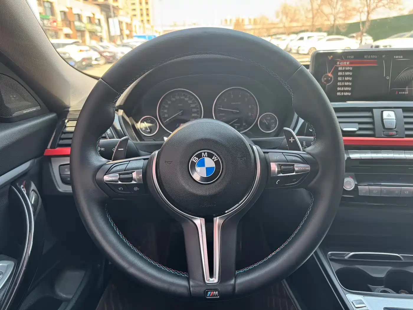 BMW 3 Series GT 2016 320i Design Package фото 10