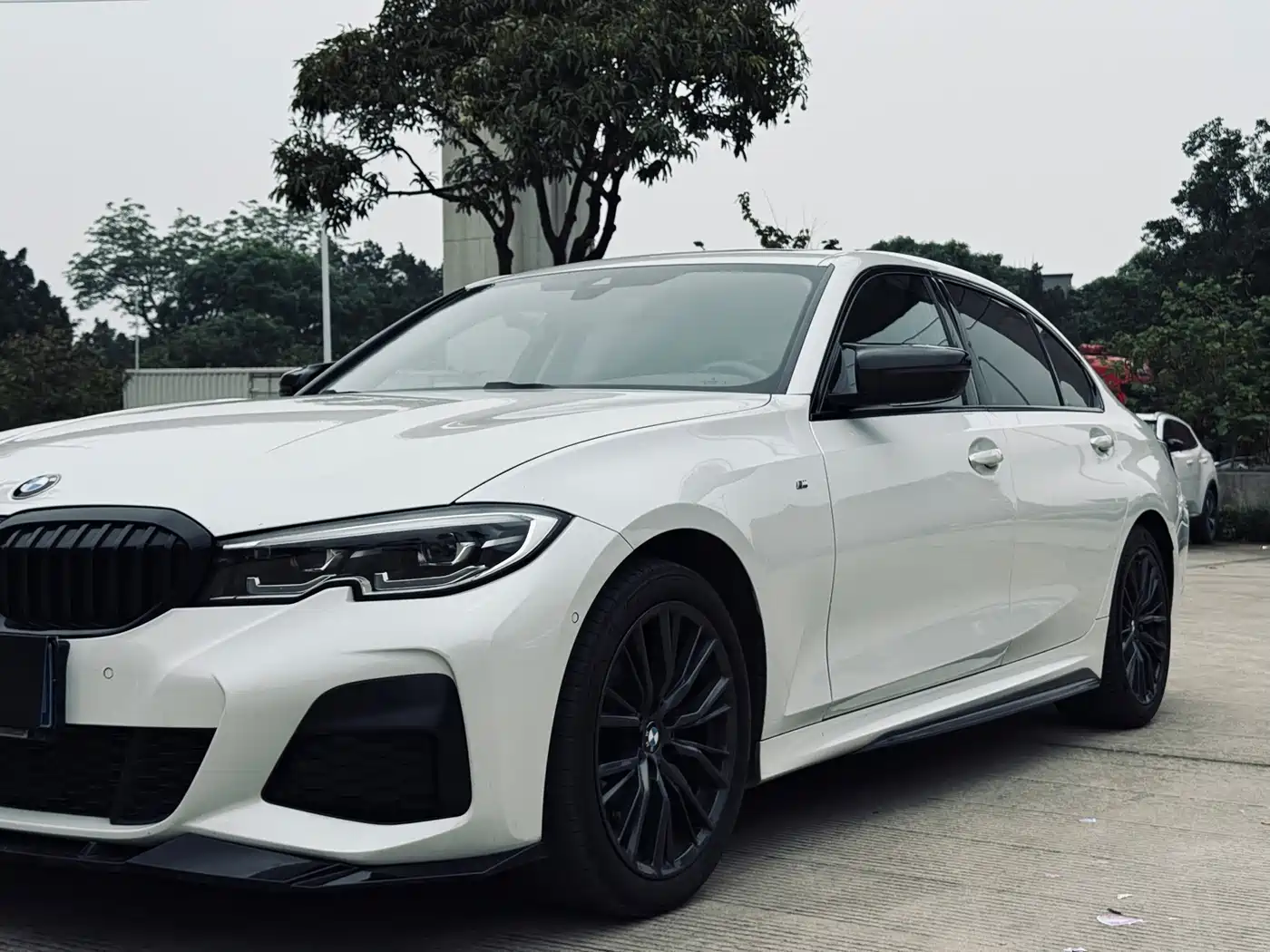 BMW 3 Series 2020 Facelift 325Li M Sport Night Edition фото 12