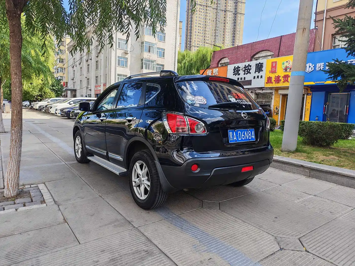Nissan Qashqai 2010 2011 2.0XV Thunder CVT 2WD