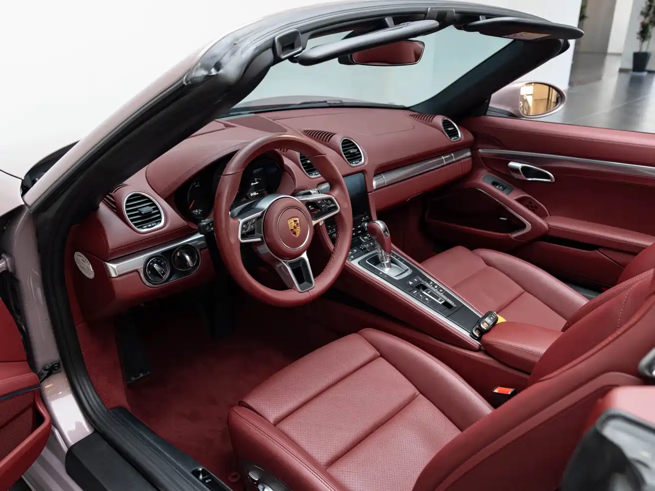 Porsche 718 2022 Boxster 2.0T фото 8