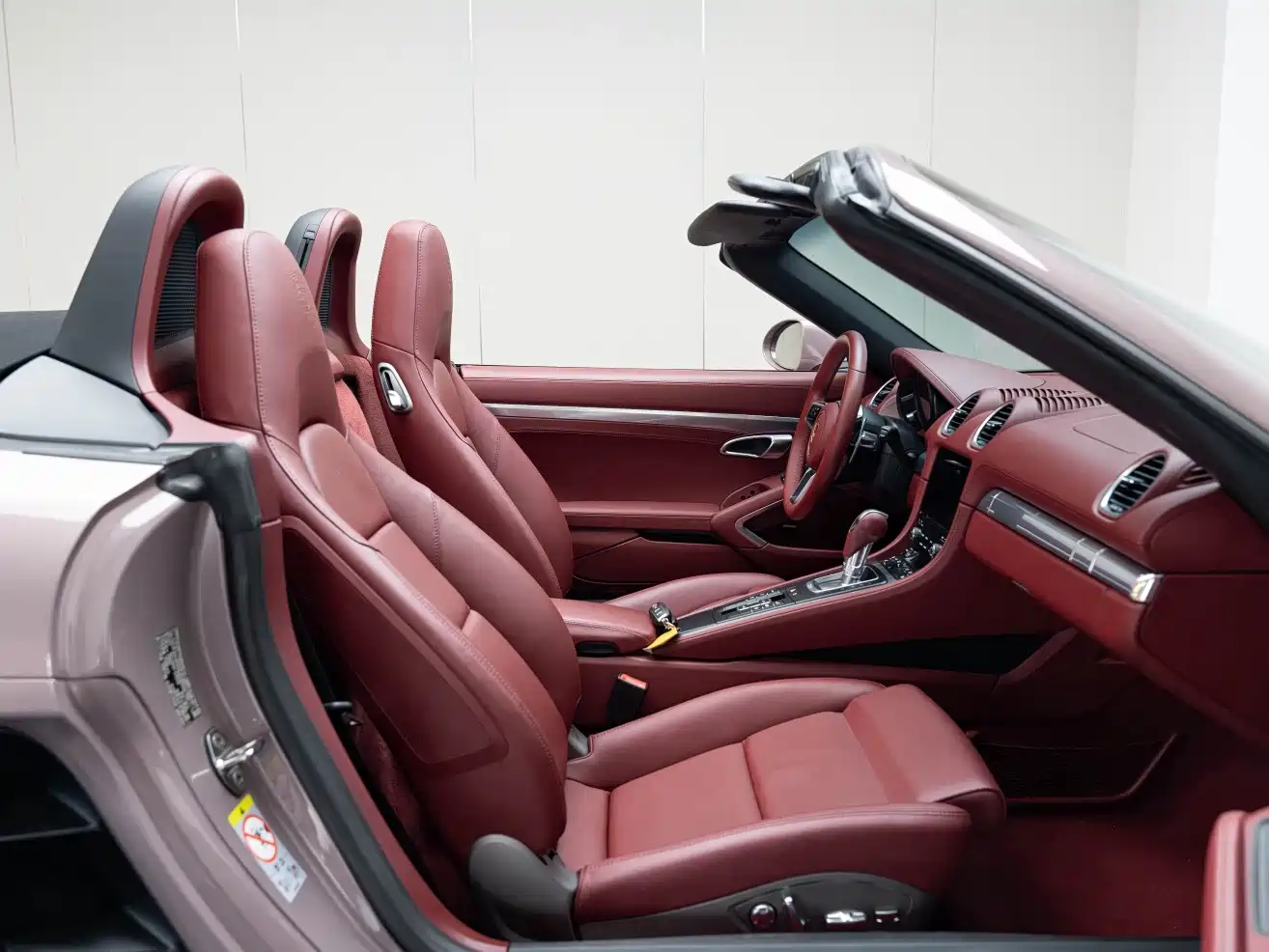 Porsche 718 2022 Boxster 2.0T фото 12