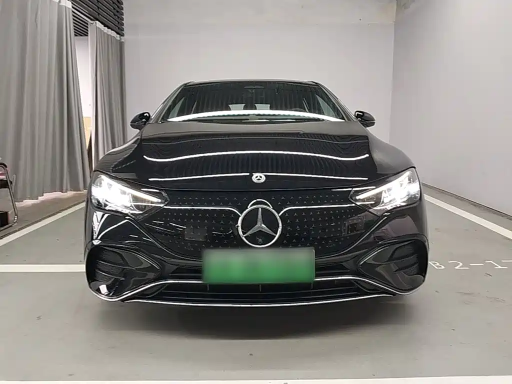 Фото 3 - Mercedes-Benz EQE