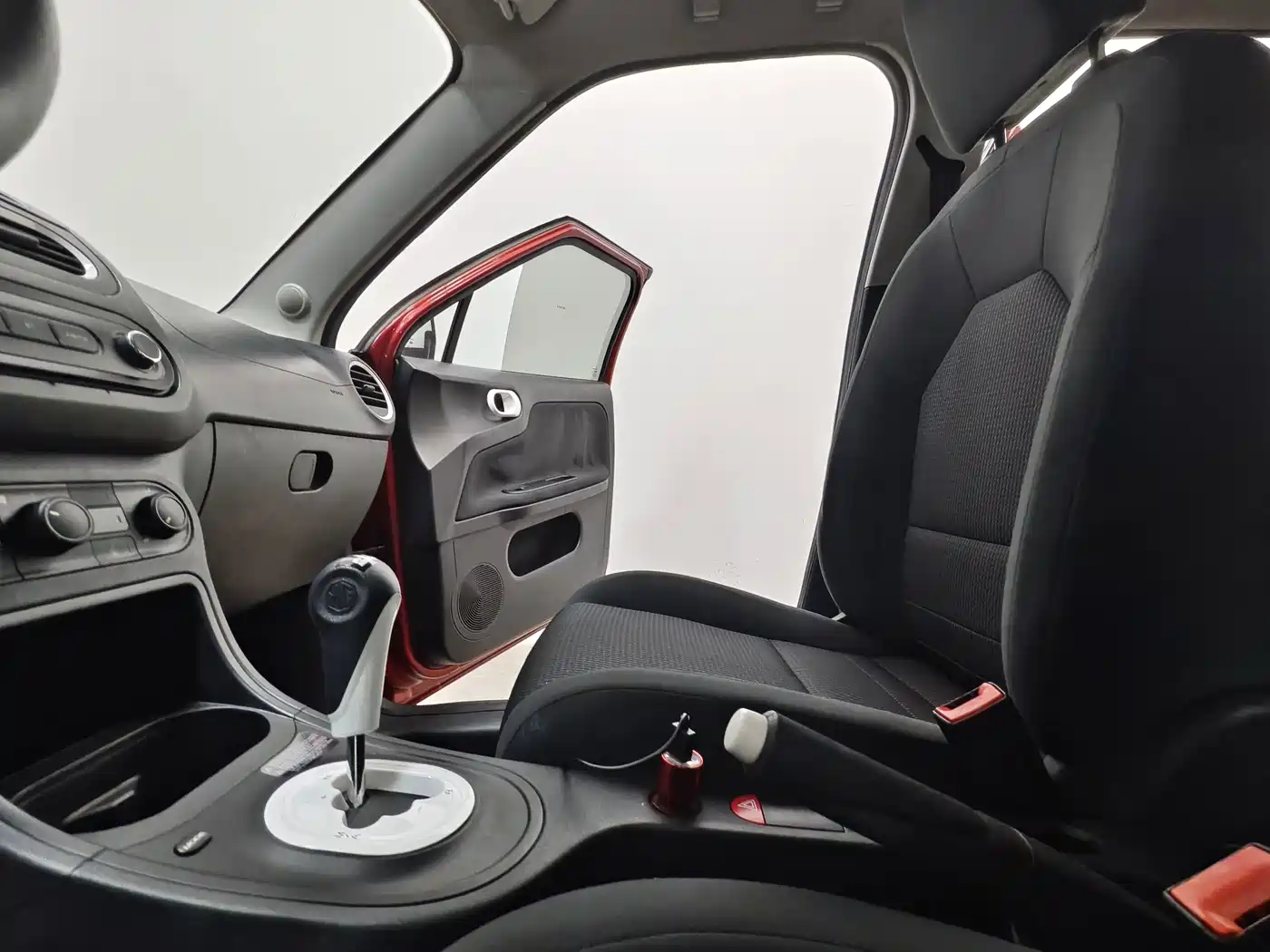 MG 3 2017 2016 1.3L AMT Comfort Edition