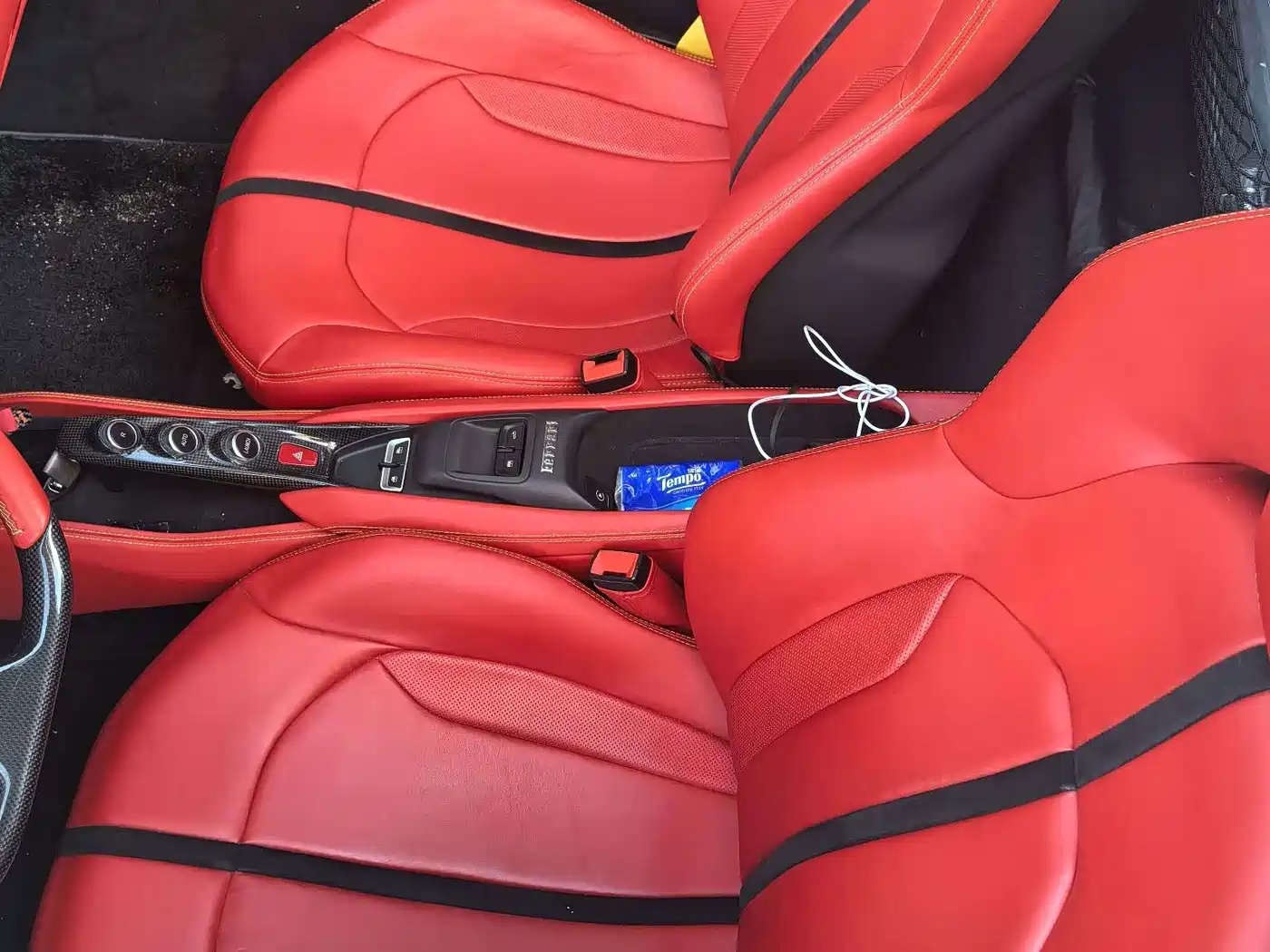 Ferrari F8 2021 2020 Spider 3.9T V8