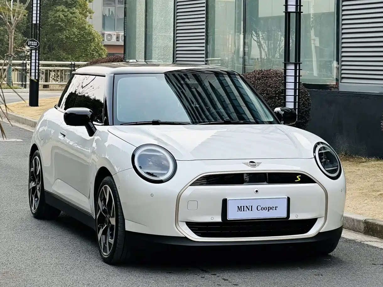 MINI ELECTRIC  COOPER