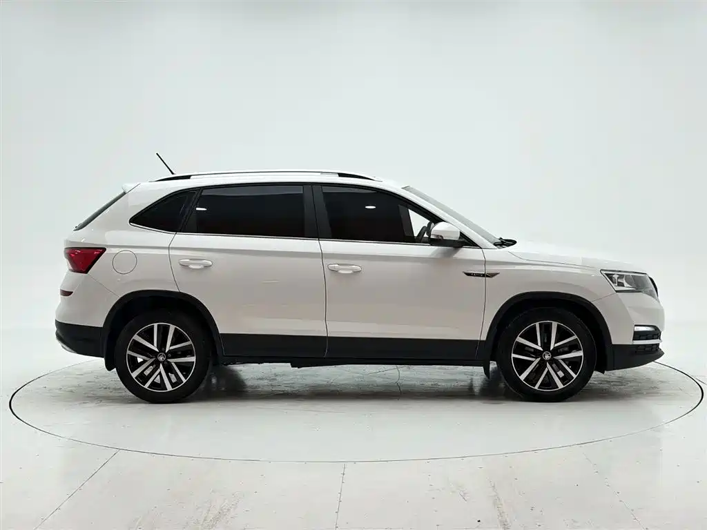 Škoda Kamiq 2021 1.5L Auto Comfort Edition фото 7