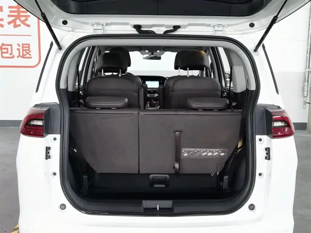 GAC Trumpchi Trumpchi M6 2019 270T Automatic Premium (6-seater) China V фото 16