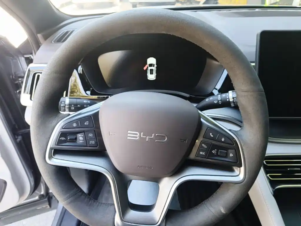 BYD Song PLUS PHEV 2025 2025 DM-i 112KM Honor