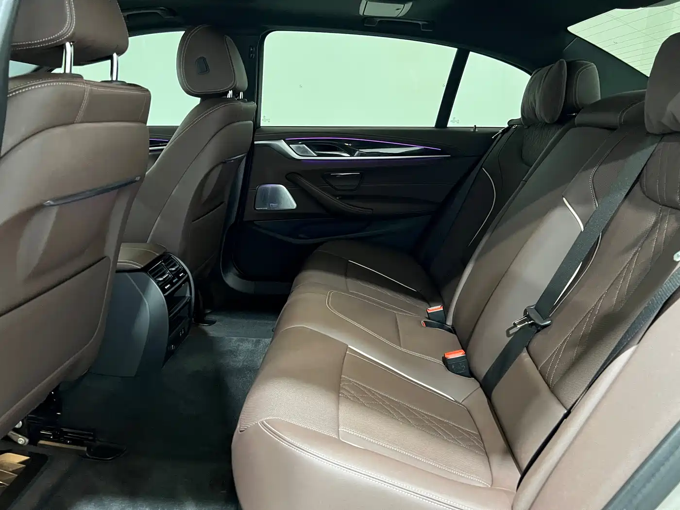BMW 5 Series 2022 525Li M Sport Package фото 13
