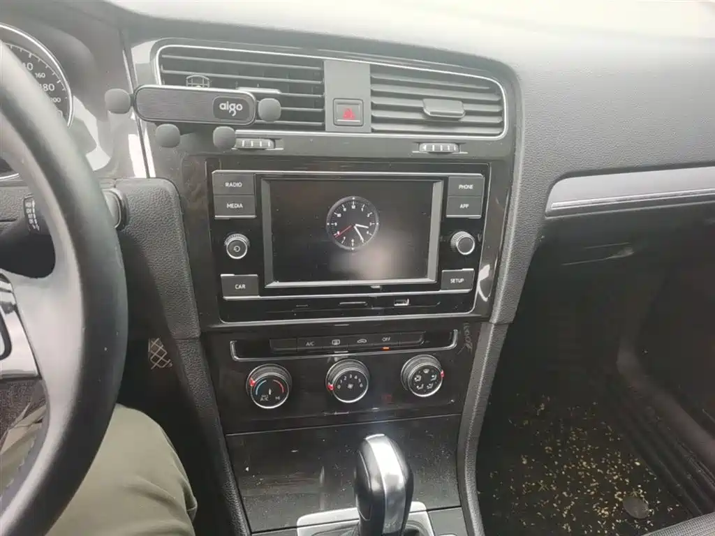 Volkswagen Golf 2018 1.6L Automatic Comfort фото 6