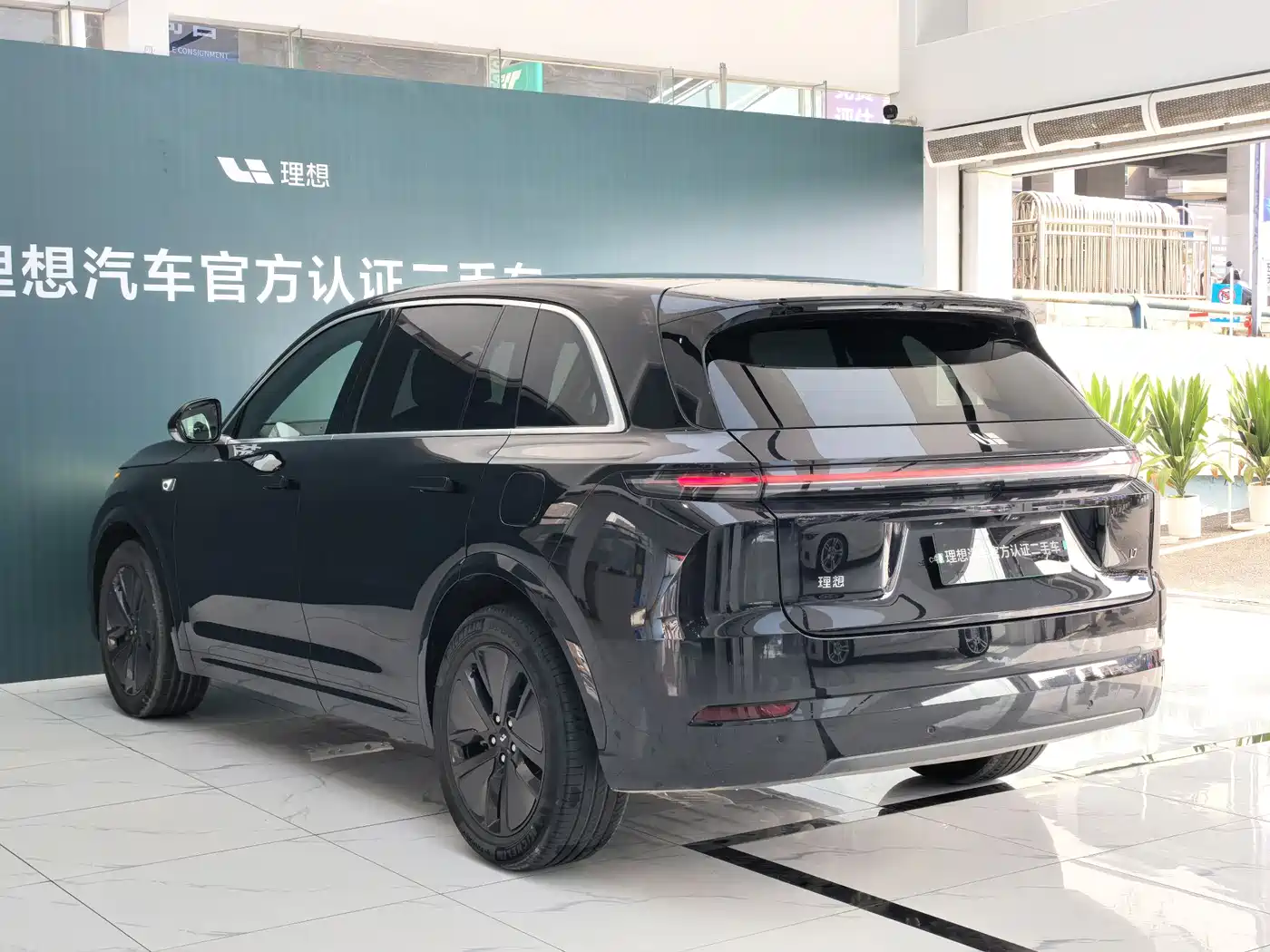 Li Auto IDEAL L7