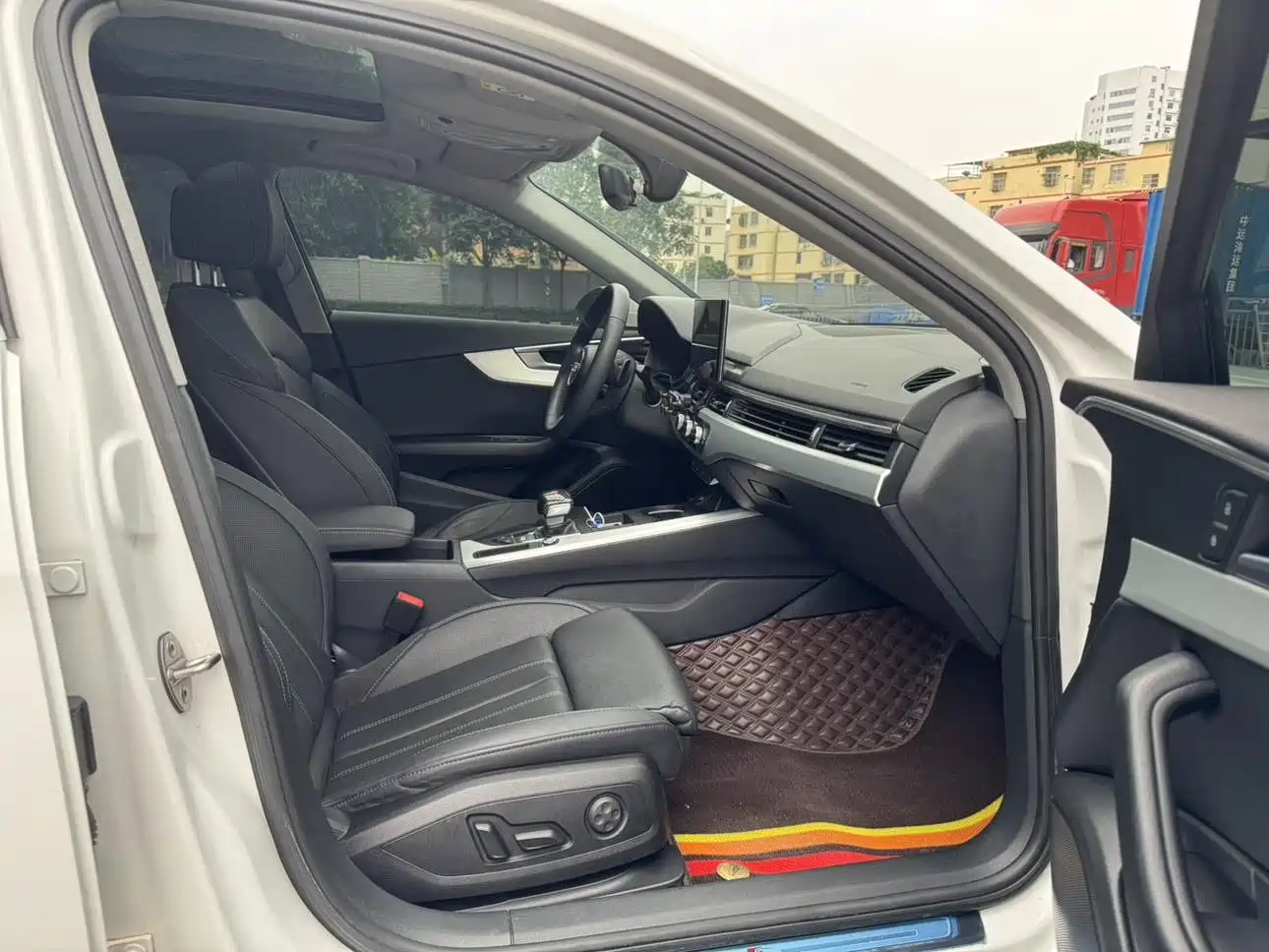 Audi A4L 2020 40 TFSI Fashion Dynamic Edition фото 7