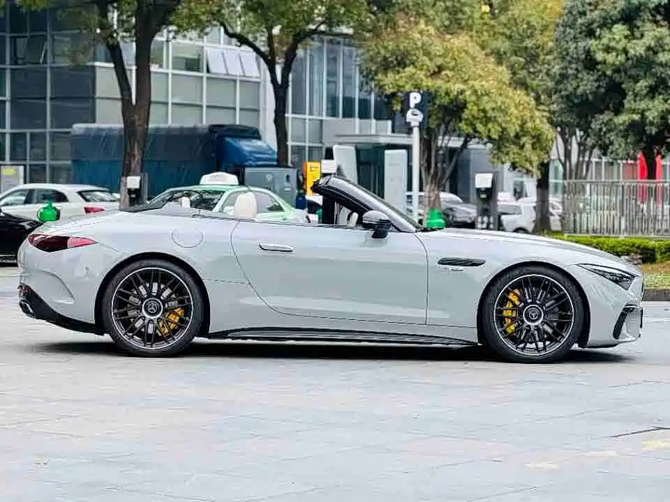 Mercedes-Benz SL-Class AMG 2024 2024 AMG SL 63 4MATIC+