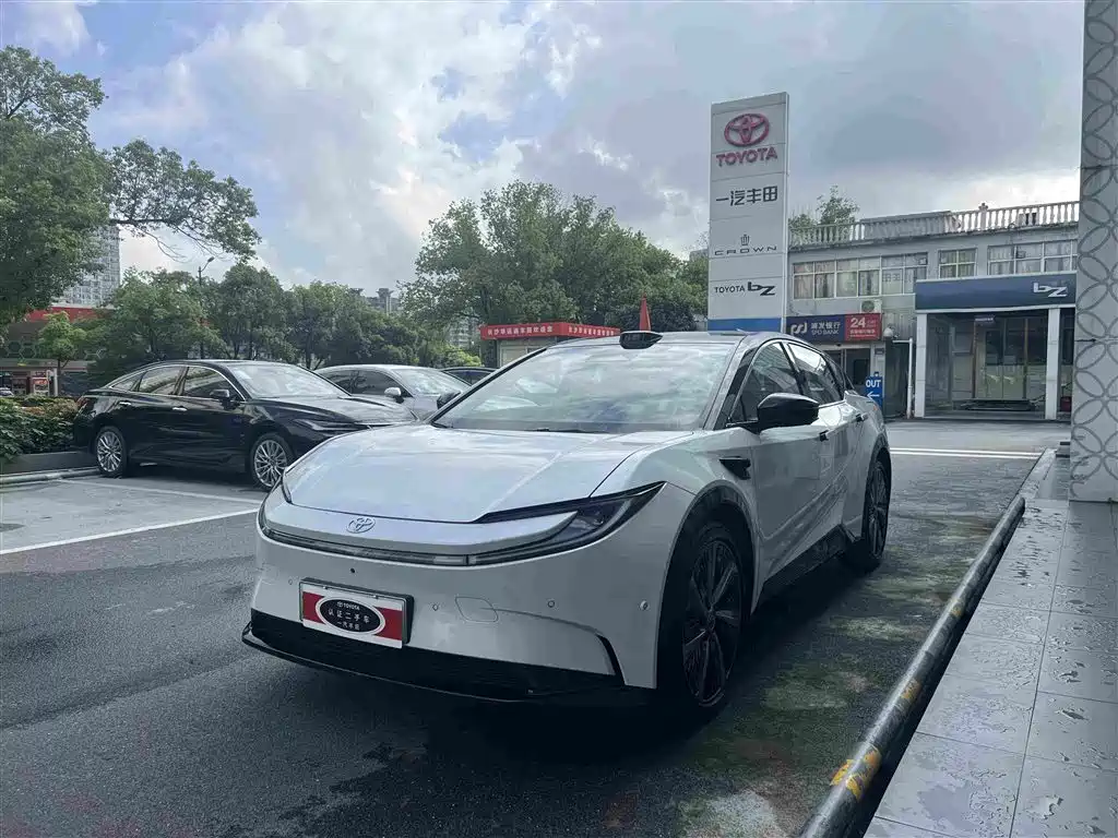 Toyota bZ5 2025 Model 630 MAX Smart Edition