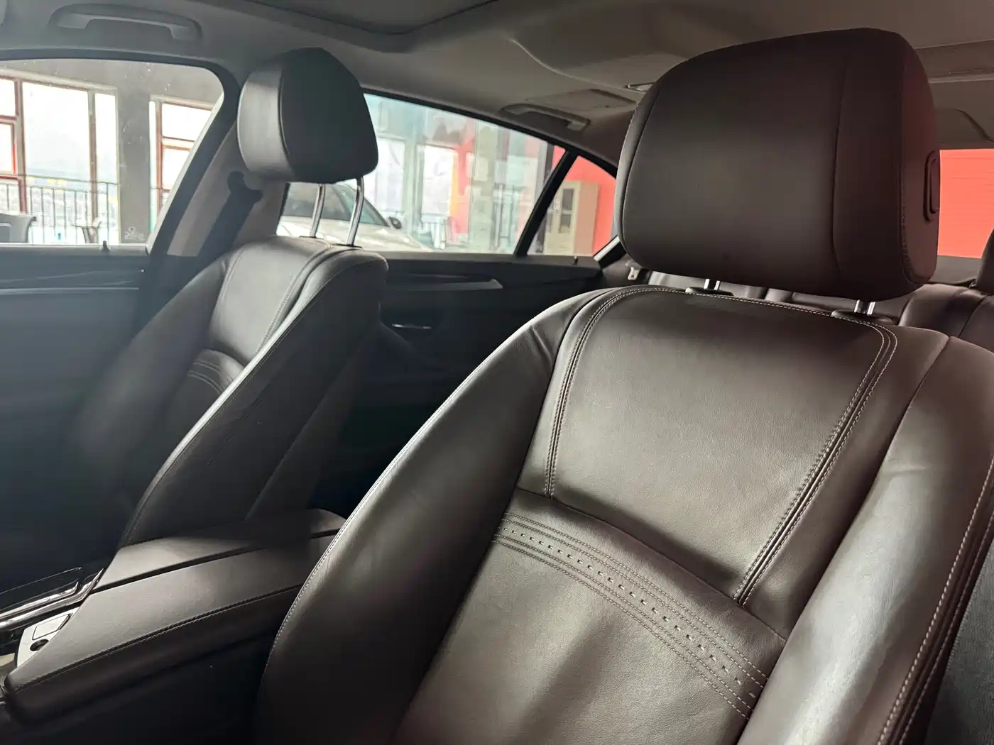 BMW 5 Series 2014 525Li Luxury Design Package фото 9