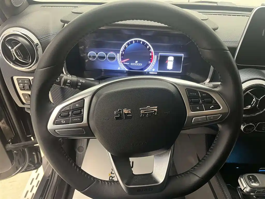 BAIC ORV Beijing Offroad BJ40 2024 2.0T Urban Hunter Glory Edition фото 11