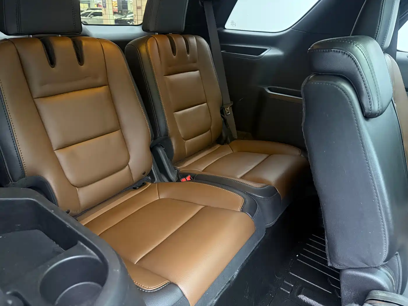 Ford Explorer (Import) 2013 2013 3.5L Premium Edition