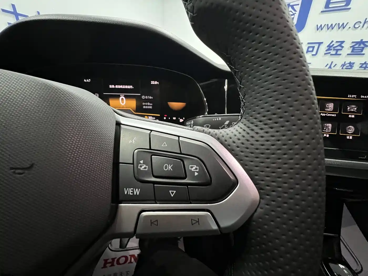 Volkswagen Passat 2023 Facelift 280TSI Elite Edition фото 15