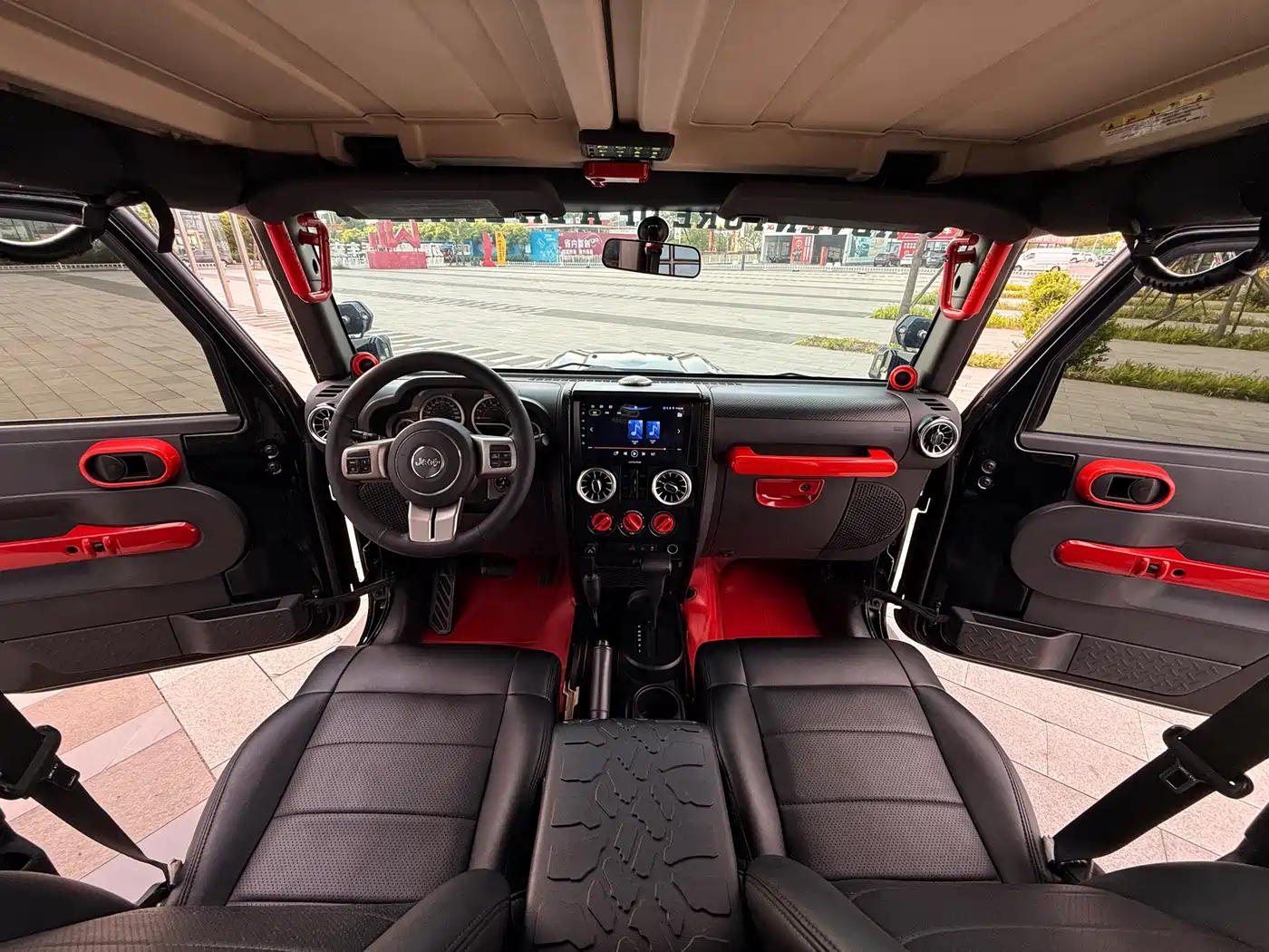 Jeep Wrangler 2010 2010 3.8L Sahara 4-Door