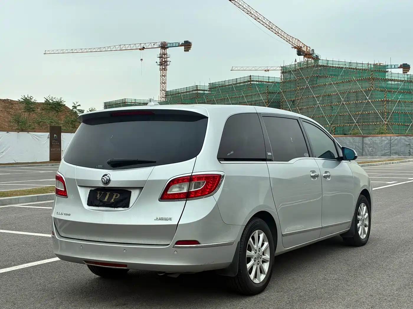 Buick GL8 2011 3.0L GT Luxury Business Elegance Edition фото 5