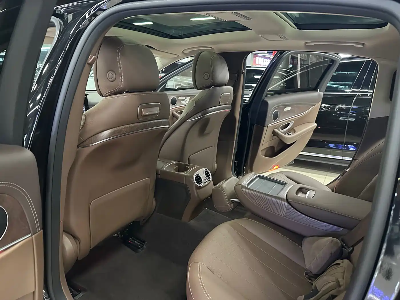 Mercedes-Benz E-Class 2020 Facelift E 300 L Fashion фото 12