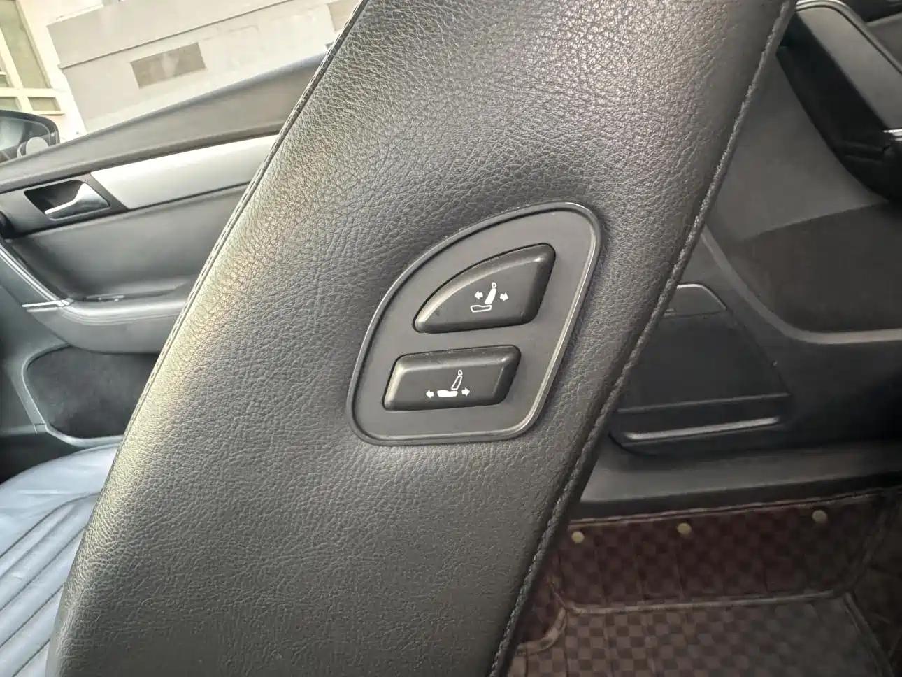 Volkswagen Magotan 2013 1.8TSI Leading фото 13