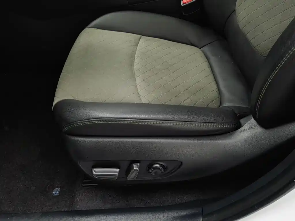 Toyota RAV4, миниатюра 19
