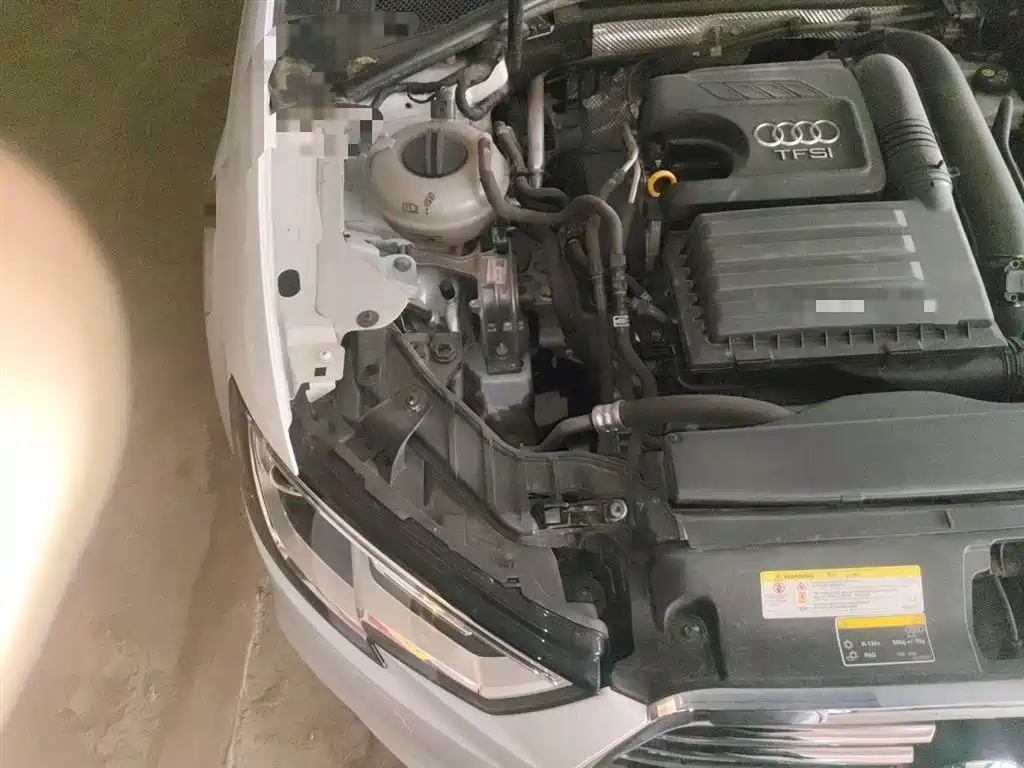 Audi A3 2017 Sportback 35 TFSI Progressive фото 21