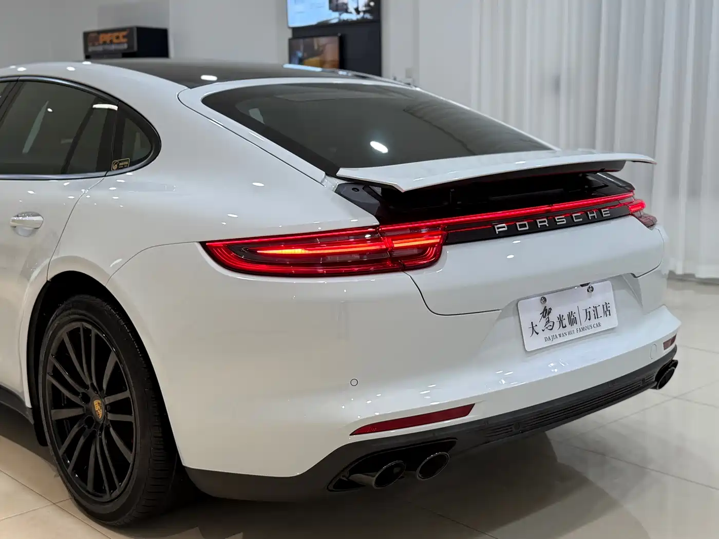Porsche Panamera 2019 Panamera 2.9T фото 6