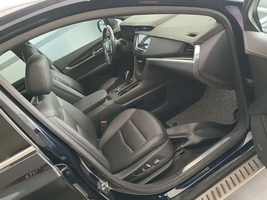 Cadillac XT5 2020 Facelift 28T Luxury Model фото 11