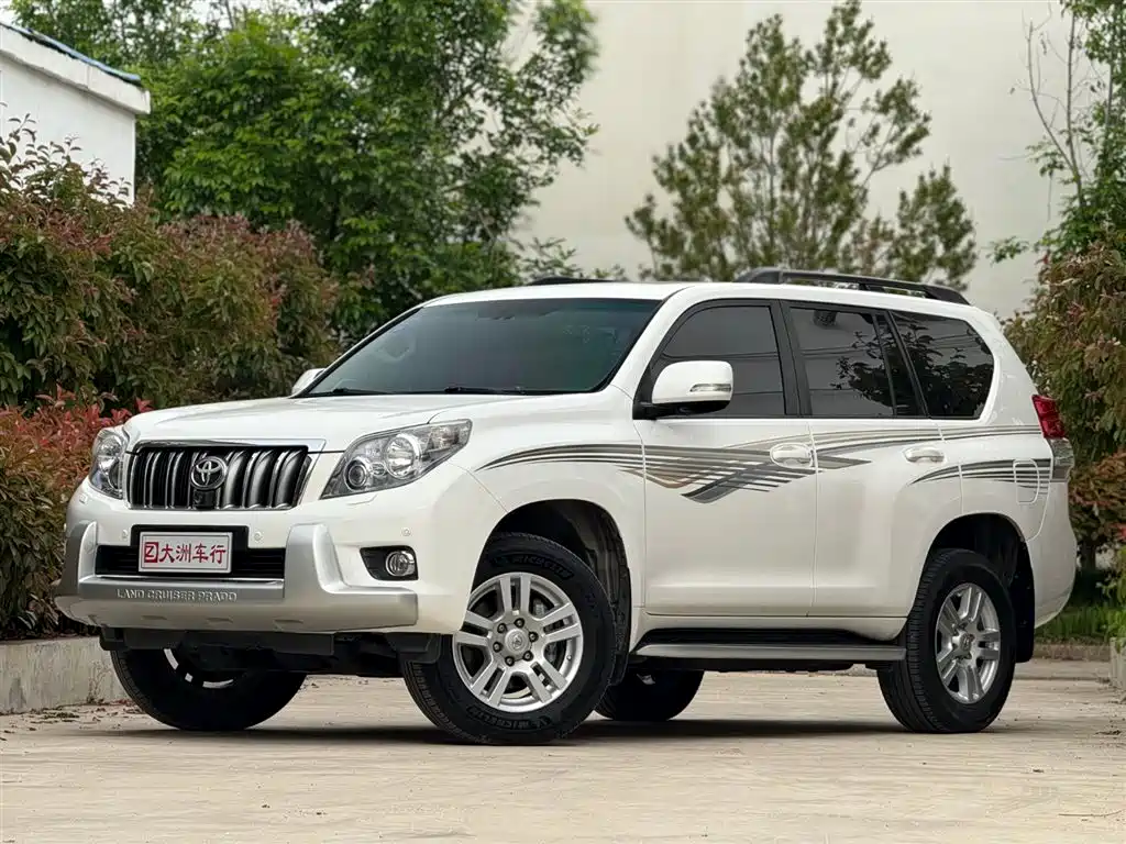 Toyota Prado 2010 4.0L Automatic VX NAVI фото 3