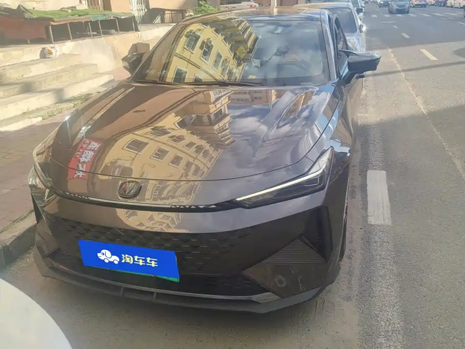 2024 Changan UNI-V iDD