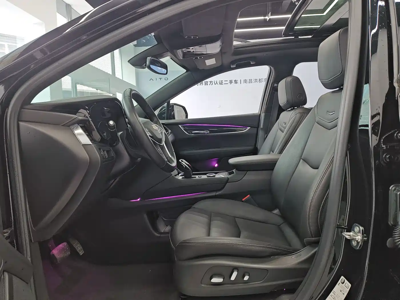 Cadillac XT5 2022 2.0T 2WD Luxury фото 8