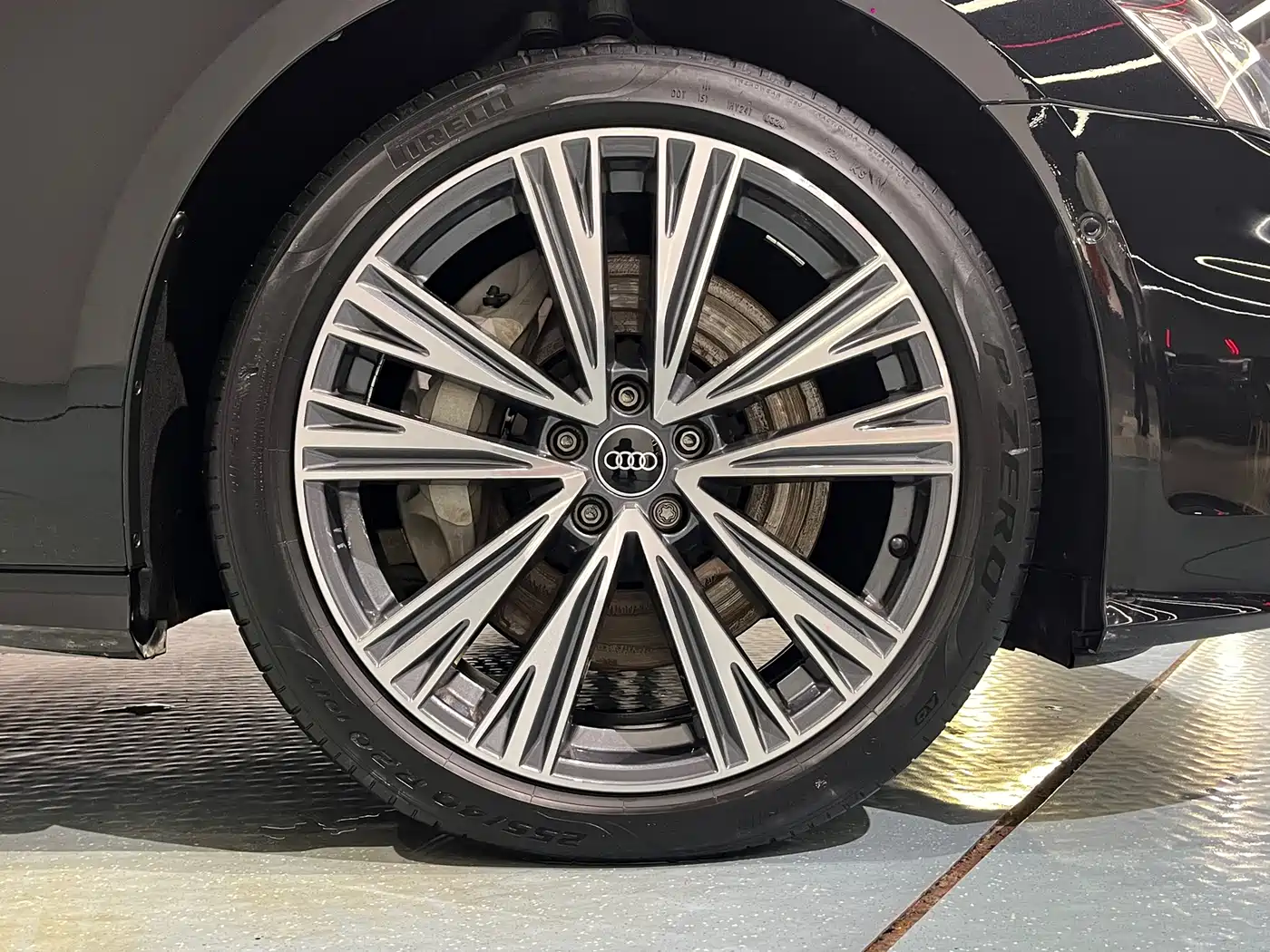 Audi A6L 2024 55 TFSI quattro Exclusive Dynamic фото 20