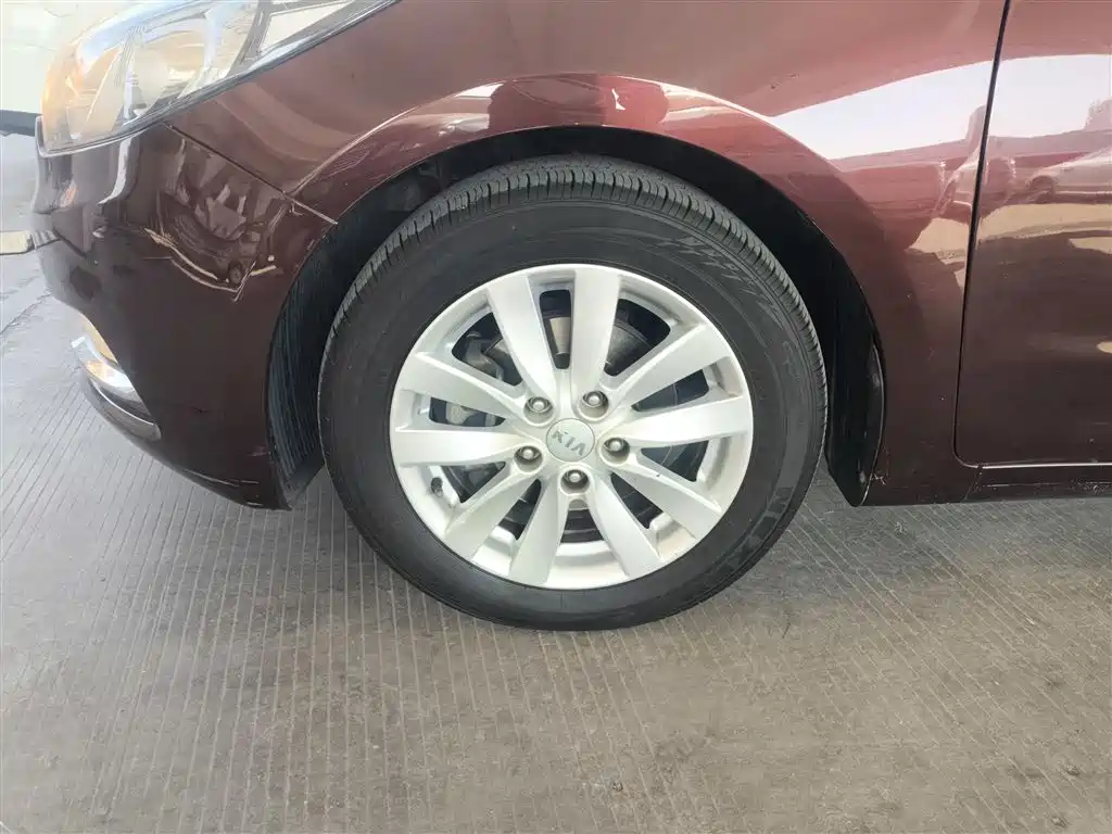 Kia K3 2015 1.6L Automatic GLS фото 23