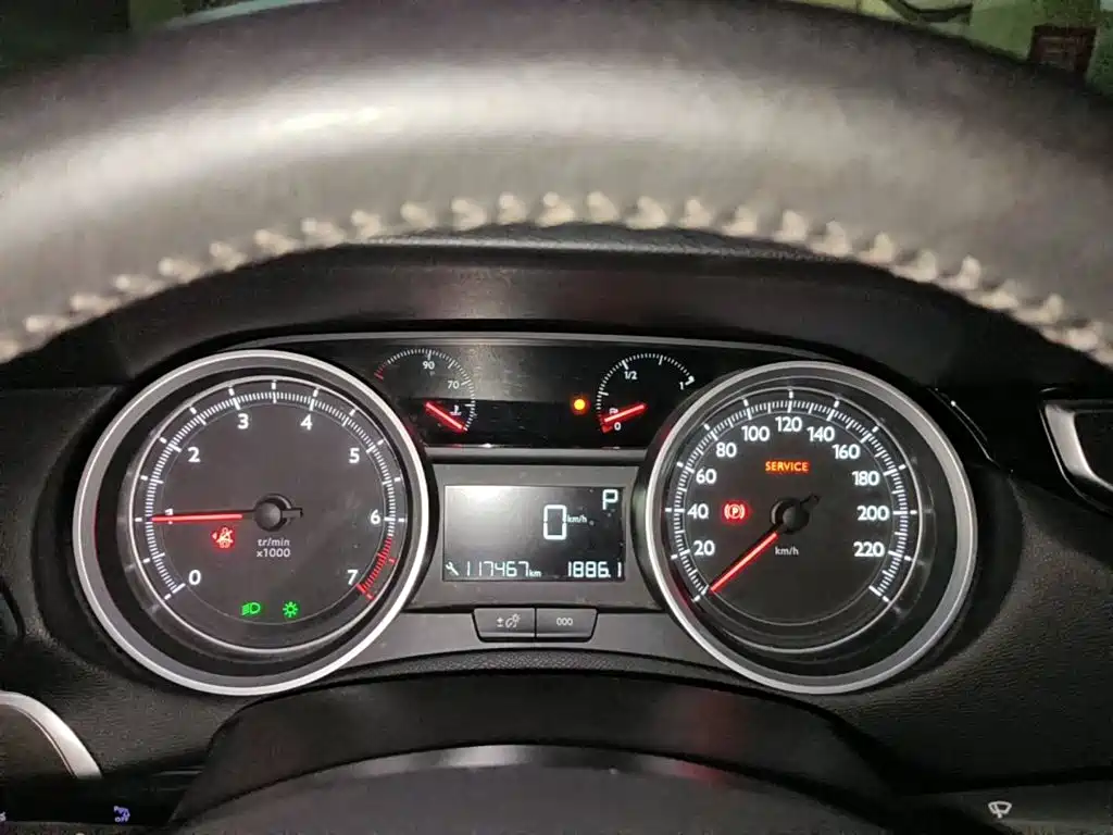 Photo 15 - Peugeot 408