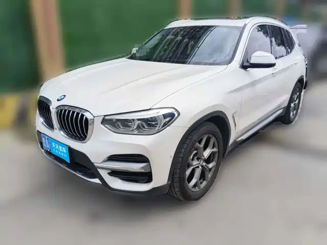 BMW X3 2021 xDrive28i Luxury Package — фото 1