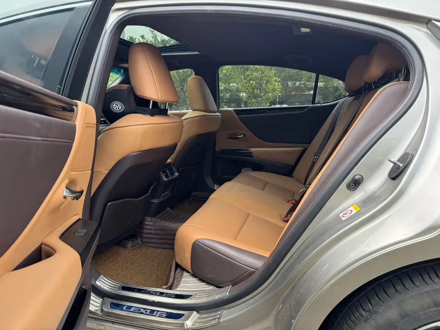 Lexus ES 2018 200 Luxury Edition China V фото 6