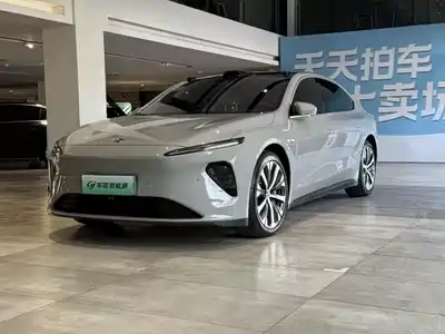 NIO ET7