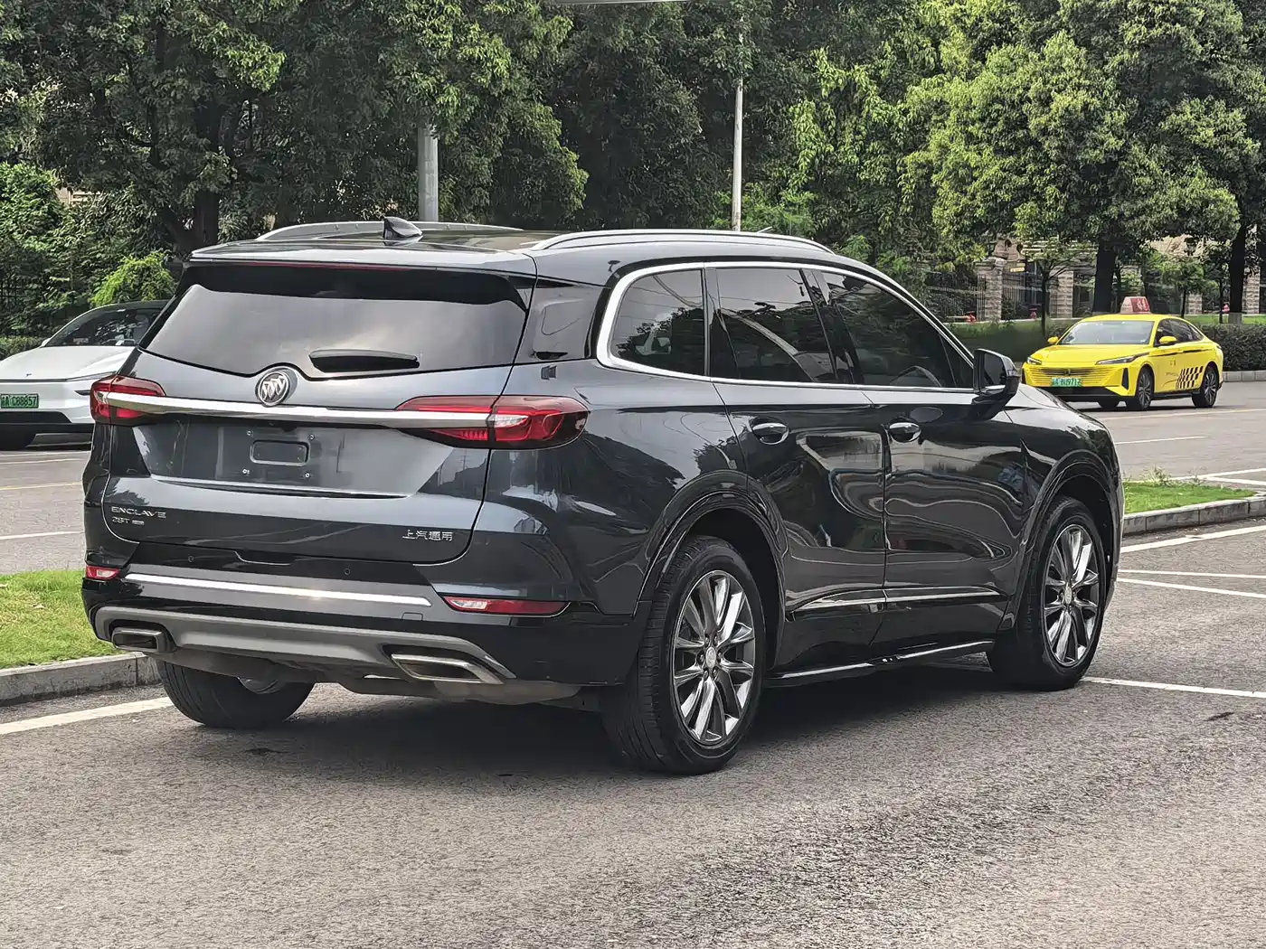 Buick Enclave 2020 28T 4WD Premium Model фото 5